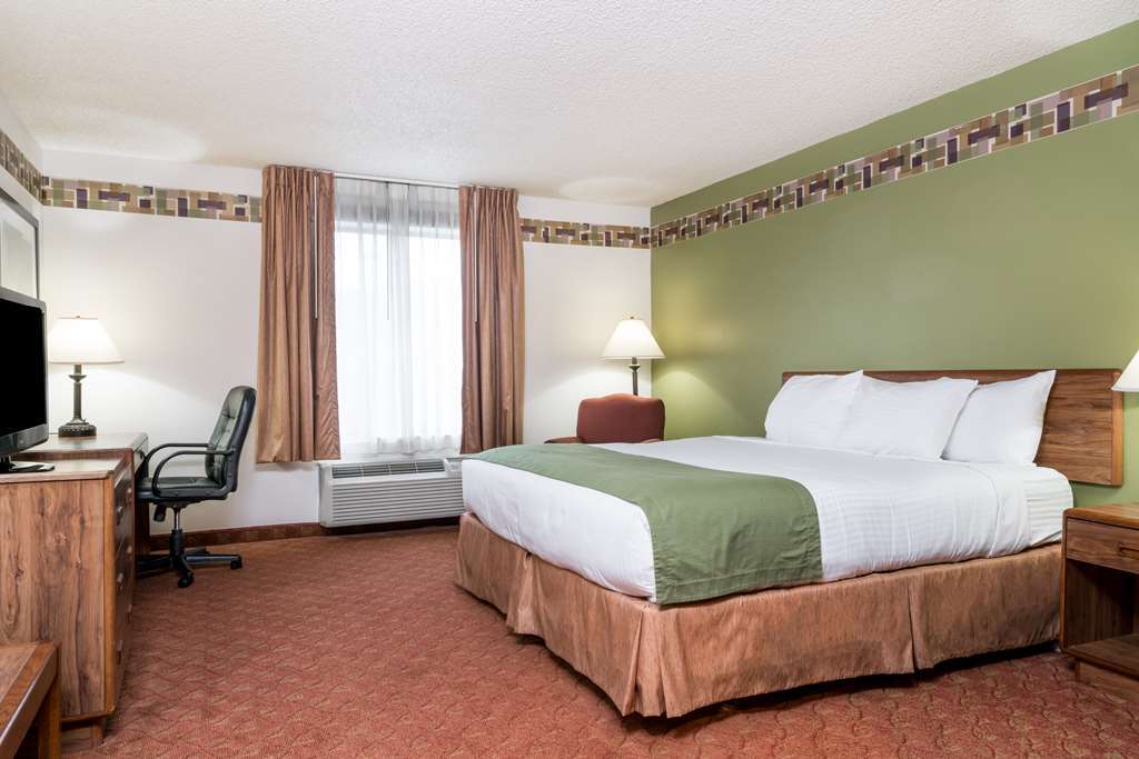 Days Inn & Suites By Wyndham Wausau Pokój zdjęcie